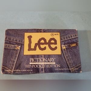 Vintage 1985 Lee Pictionary Hip Pocket Edition. #873